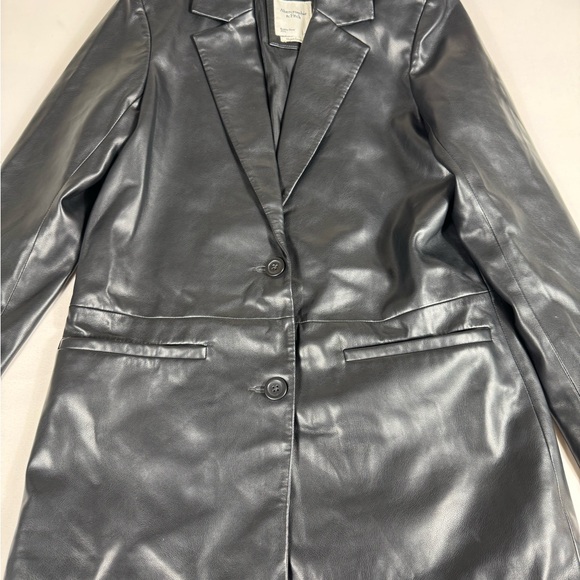 Abercrombie & Fitch Vegan Leather Blazer Black Women’s Small Retail $140 - Picture 4 of 9